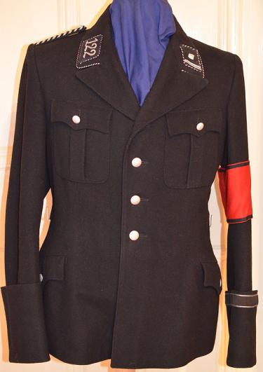 ALLGEMEINE SS NCO TUNIC COMPLETE WITH MATCHING BREECHES.