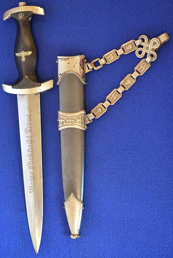 SS OFFICERS CHAINED DAGGER 1936 MODEL.