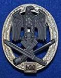 A SUPERB NEAR MINT EXAMPLE OF THE VERY RARE ARMY / WAFFEN SS GENERAL ASSAULT BADGE FOR 50 ENGAGEMENT