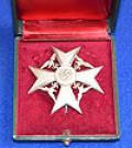 CASED SPANISH CIVIL WAR CROSS IN SILVER WITHOUT SWORDS.