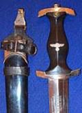 SS DAGGER 1933 MODEL, NEAR MINT RZM EXAMPLE COMPLETE WITH VERTICAL HANGER .