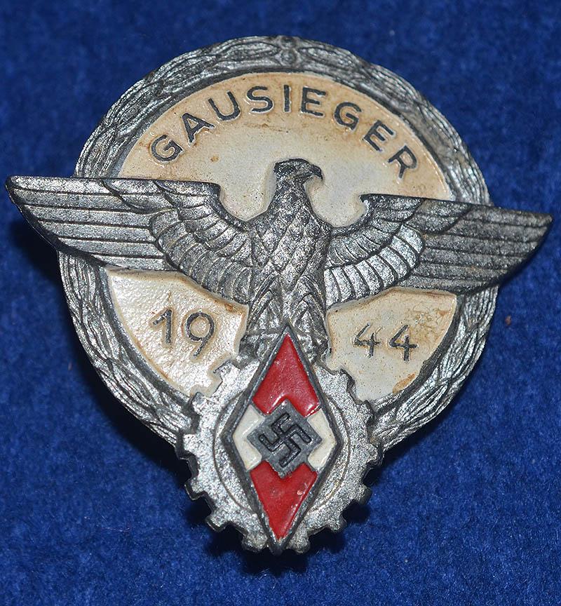 HITLER YOUTH 1944 GAUSIEGER AWARD.
