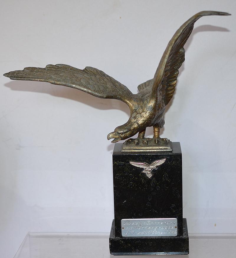 LARGE GERMAN LUFTWAFFE METAL EAGLE.