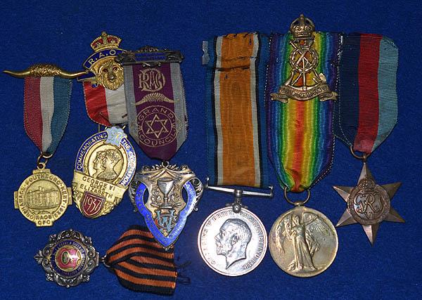 BRITISH WW1 AND WW2 MEDAL GROUP.