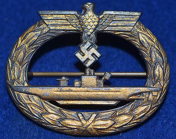 THIRD REICH NAVAL U.BOAT BADGE.