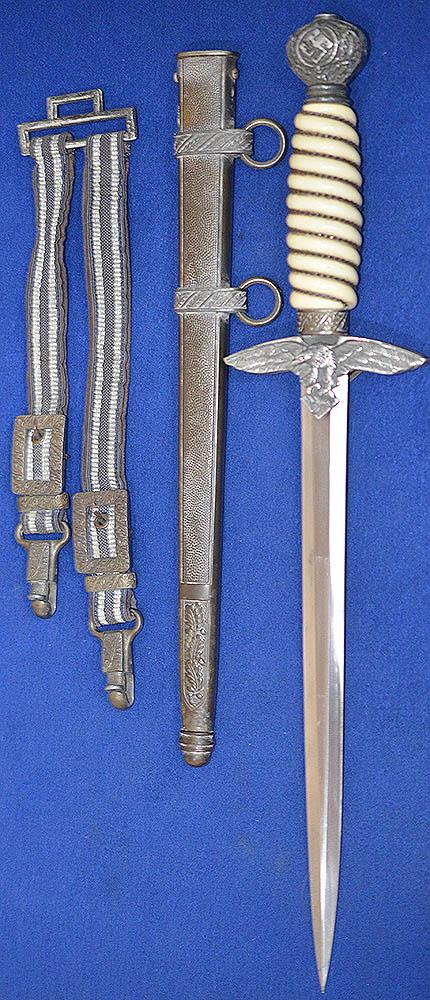 LUFTWAFFE 2ND MODEL DAGGER BY ALCOSO COMPLETE WITH STRAPS.
