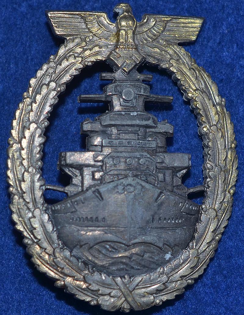 THIRD REICH NAVAL HIGH SEA FLEET WAR BADGE.