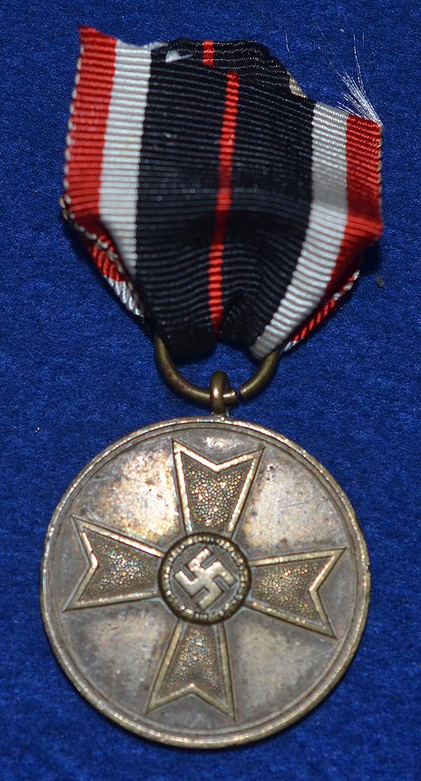 WW2 GERMAN WAR SERVICE MEDAL.