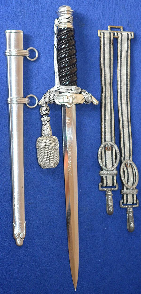 GERMAN 2ND MODEL RAILWAY LEADERS DAGGER WITH  UNIT ENGRAVED BLADE, COMPLETE WITH HANGERS AND KNOT.