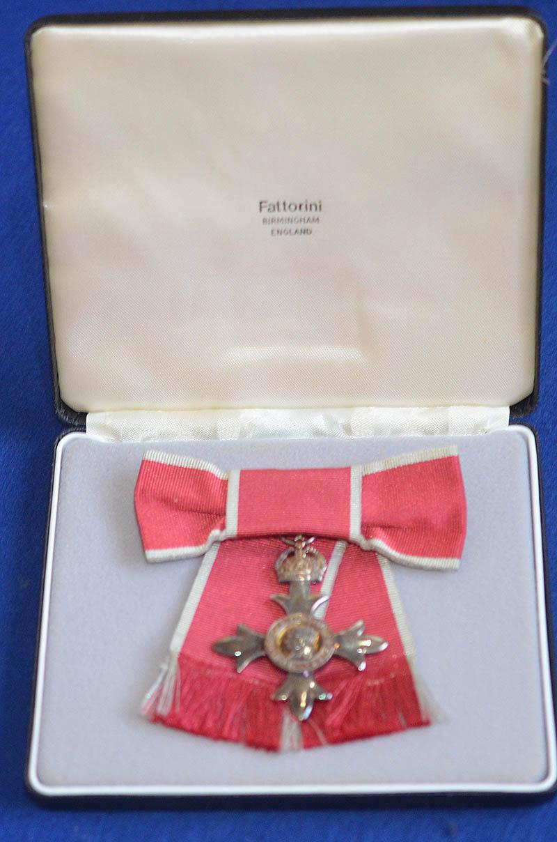 BRITISH MBE MEDAL WITH ORIGINAL ISSUE BOX.
