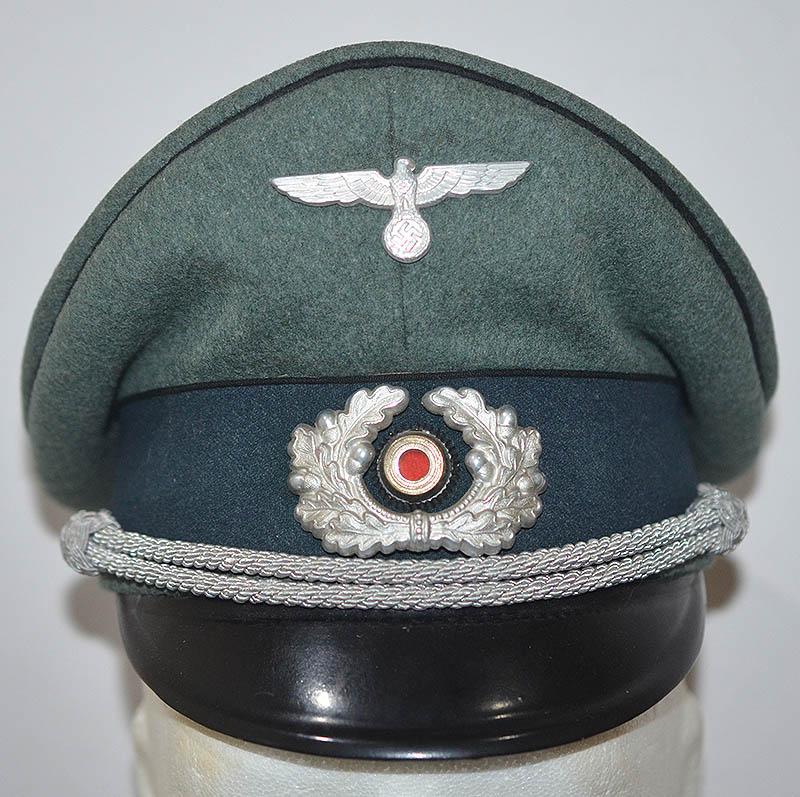 WW2 GERMAN ARMY OFICERS PEAK CAP FOR AN ENGINEER OFFICER.