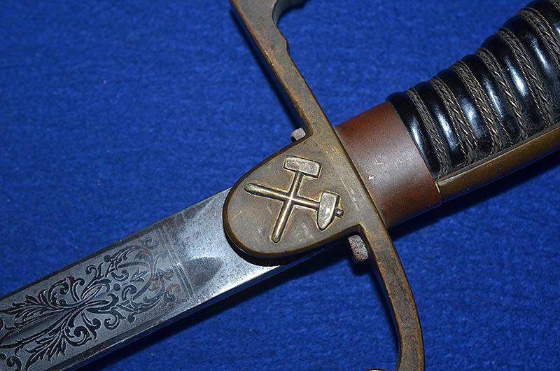 RARE THIRD REICH MINING SERVICE OFFICERS  SWORD BY WKC WTH SUPERB ETCHED BLADE WITH ORGANISATION MOTTO.