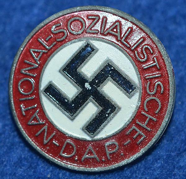 LATE WAR NSDAP PARTY MEMBERSHIP BADGE.