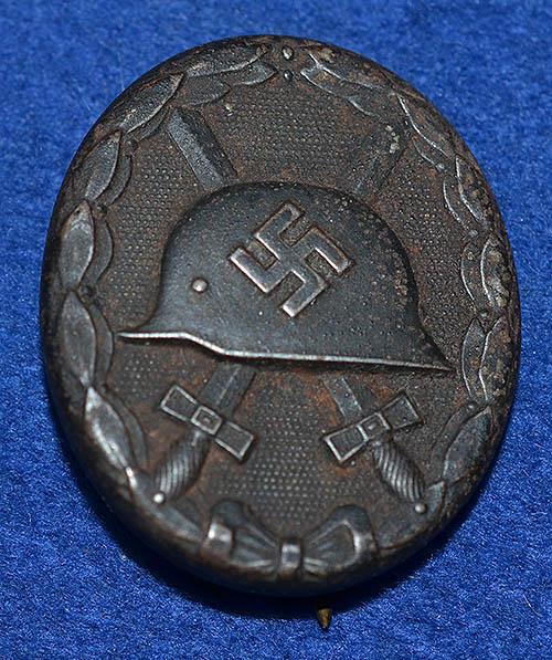 THIRD REICH WOUND BADGE IN BLACK.