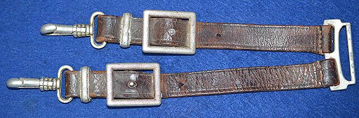 RAD OFFICERS DAGGER STRAPS.