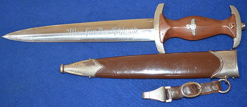 SA DAGGER 1933 MODEL BY SCHUTTELHOFER COMPLETE WITH HANGER.