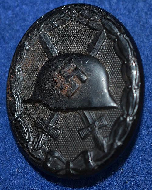 WW2 WOUND BADGE IN BLACK.