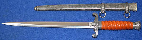 WW2 GERMAN ARMY OFFICERS DAGGER.