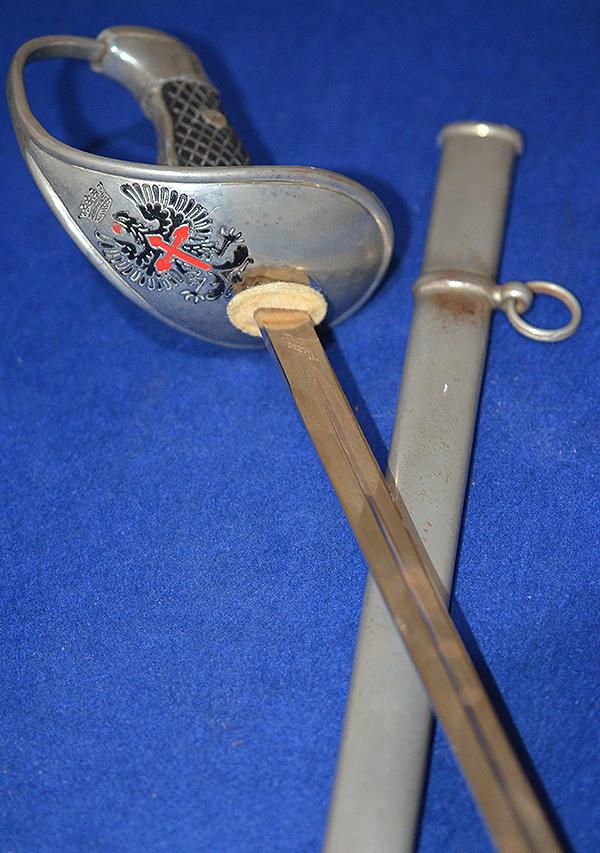 SPANISH FASCIST ARMY OFFICERS SWORD.