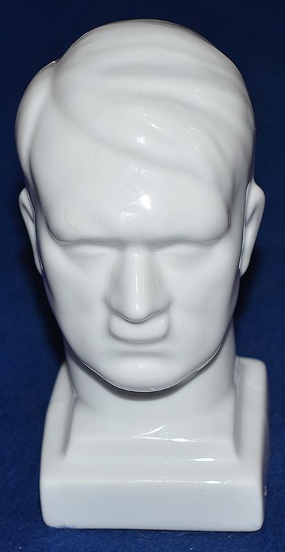 THIRD REICH PORCELAIN BUST OF ADOLF HITLER BY NYPHENBURGE.