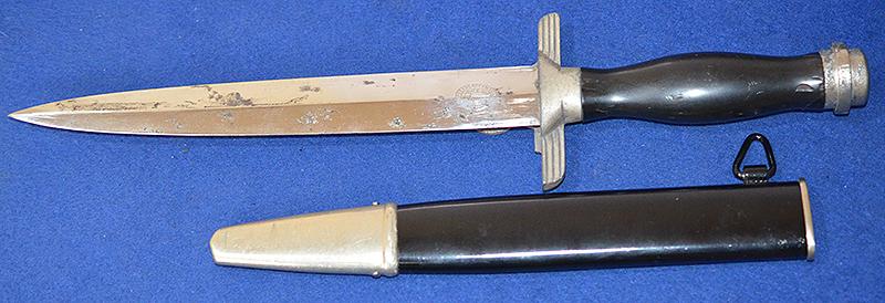 RLB 2ND MODEL MANS DAGGER BY WAYERSBERG.