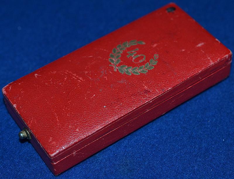 THIRD REICH 40 YEAR LONG SERVICE CROSS COMPLETE WITH BOX OF ISSUE.