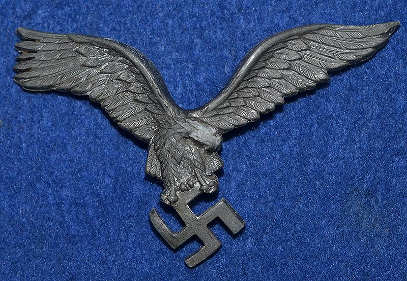 LUFTWAFFE EAGLE FROM A PILIOTS BADE.