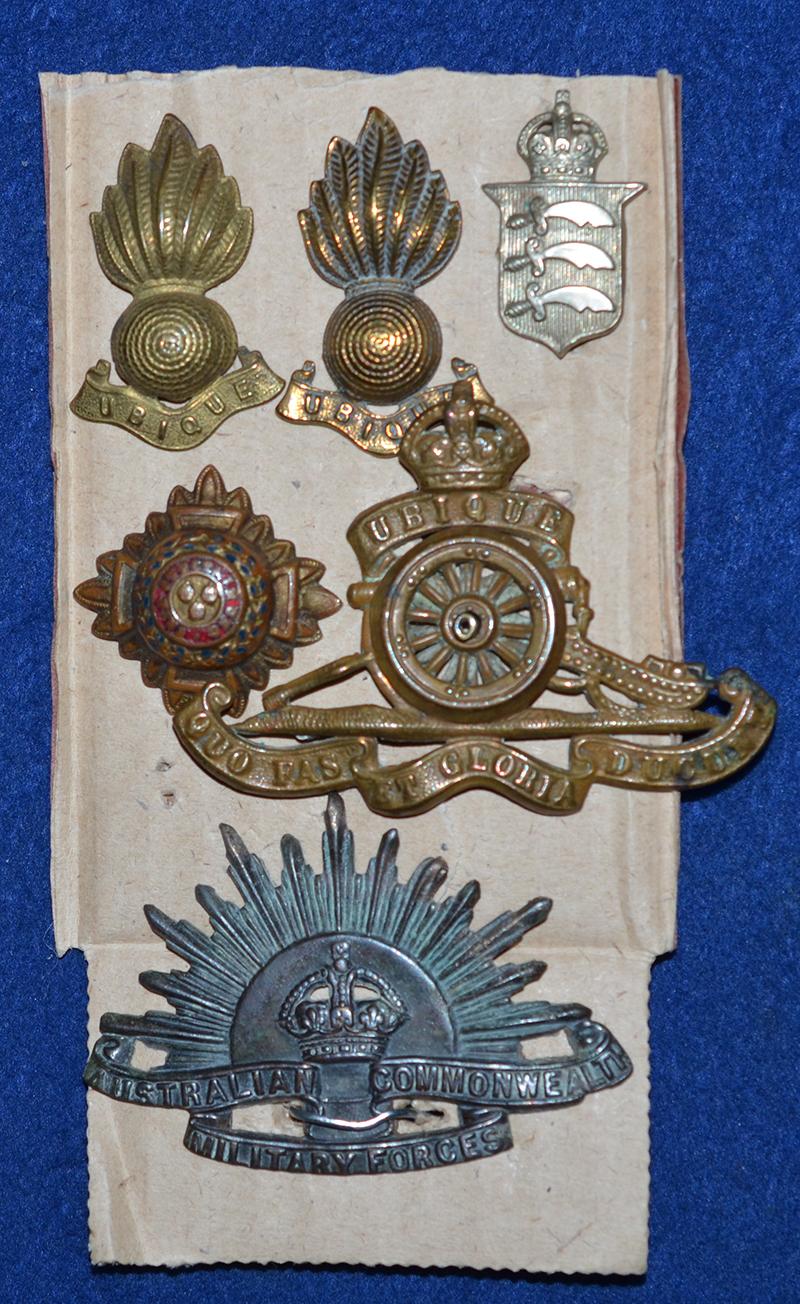 COLLECTION OF SIX BRITISH WW1 / WW2 MILITARY BADGES.