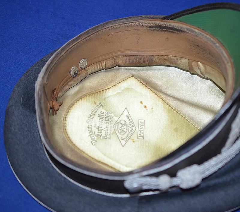 LUFTWAFFE OFFICERS PEAKED CAP BY EREL.