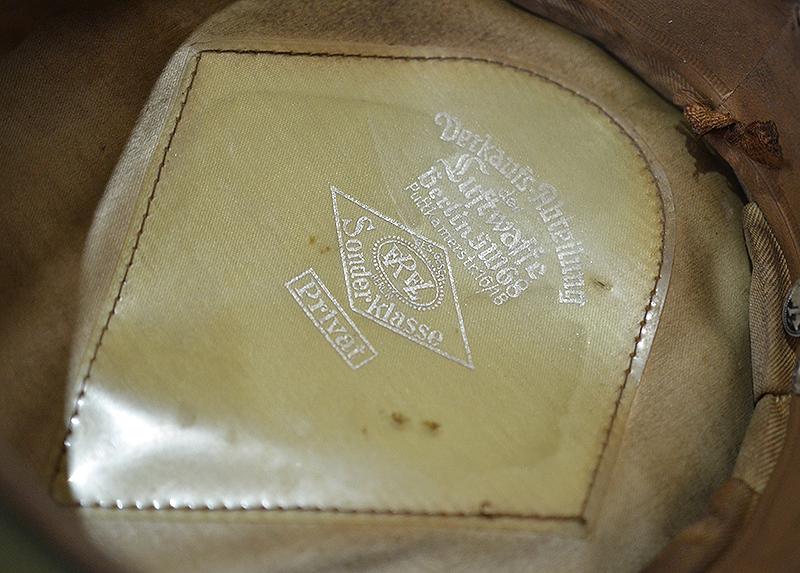 LUFTWAFFE OFFICERS PEAKED CAP BY EREL.