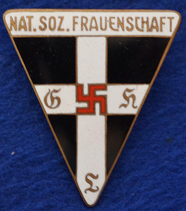 THIRD REICH FRAUENSCHAFT BADGE