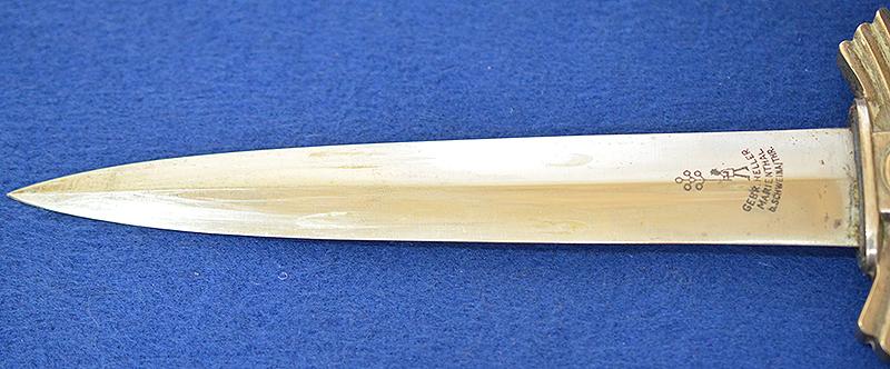 THIRD REICH NSFK FLYERS DAGGER BY GEBR HELLER, NEAR MINT CONDITION.