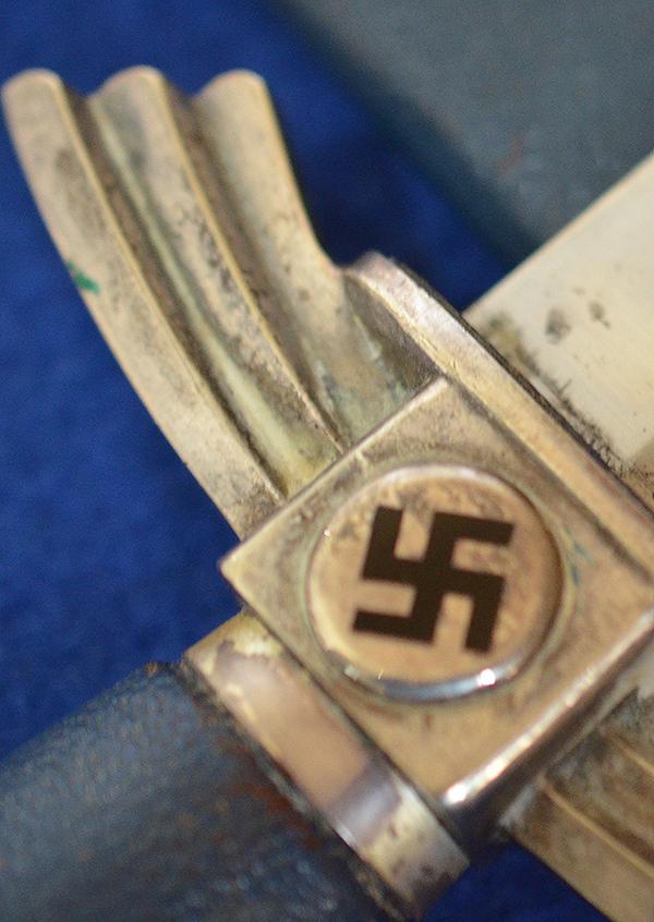 THIRD REICH NSFK FLYERS DAGGER BY GEBR HELLER, NEAR MINT CONDITION.