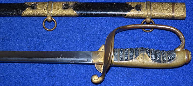 JAPANEASE WW2 NAVAL OFFICERS DRESS SWORD.