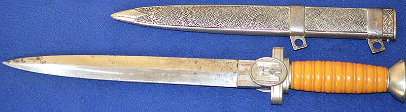 RED CROSS LEADERS DAGGER.