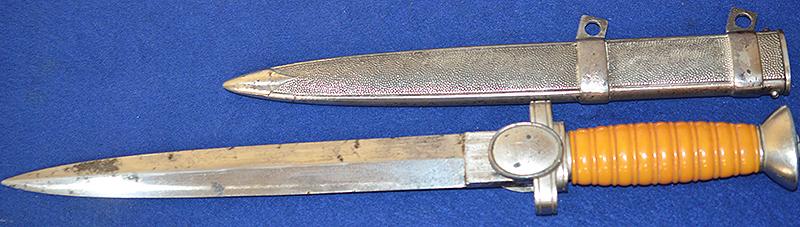RED CROSS LEADERS DAGGER.