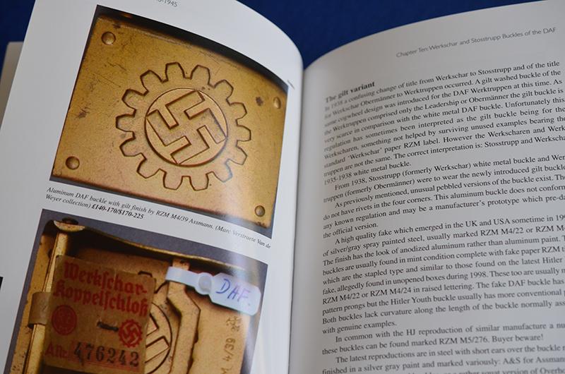GERMAN BELT BUCKLES 1845 - 1945 REFERENCE BOOK.