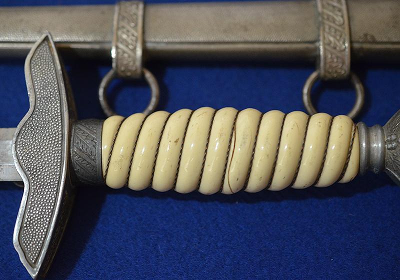 LUFTWAFFE 2ND MODEL OFFICERS DAGGER.