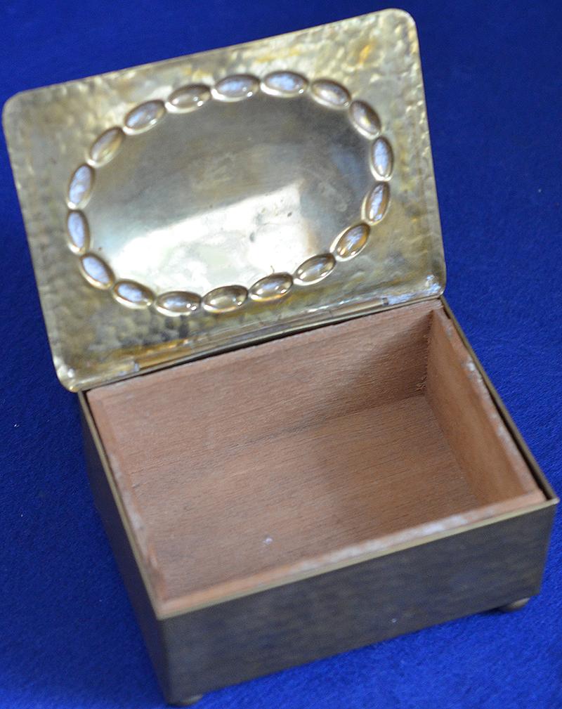 SS PRESENTATION CIGARETTE BOX.