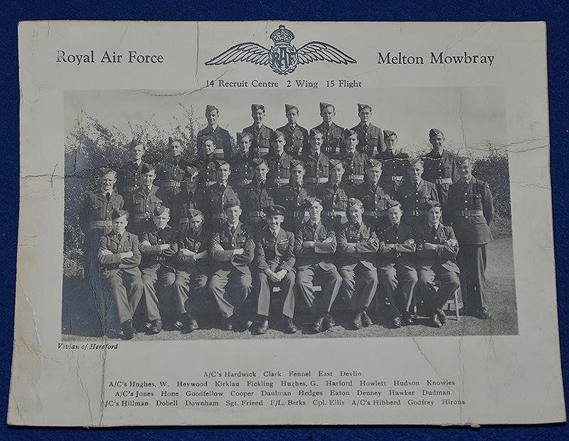 WW2 RAF PILIOT OFFICERS GROUPING.