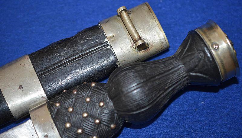 VICTORIAN MILITARY SCOTTISH PIPERS HIGHLAND DIRK.