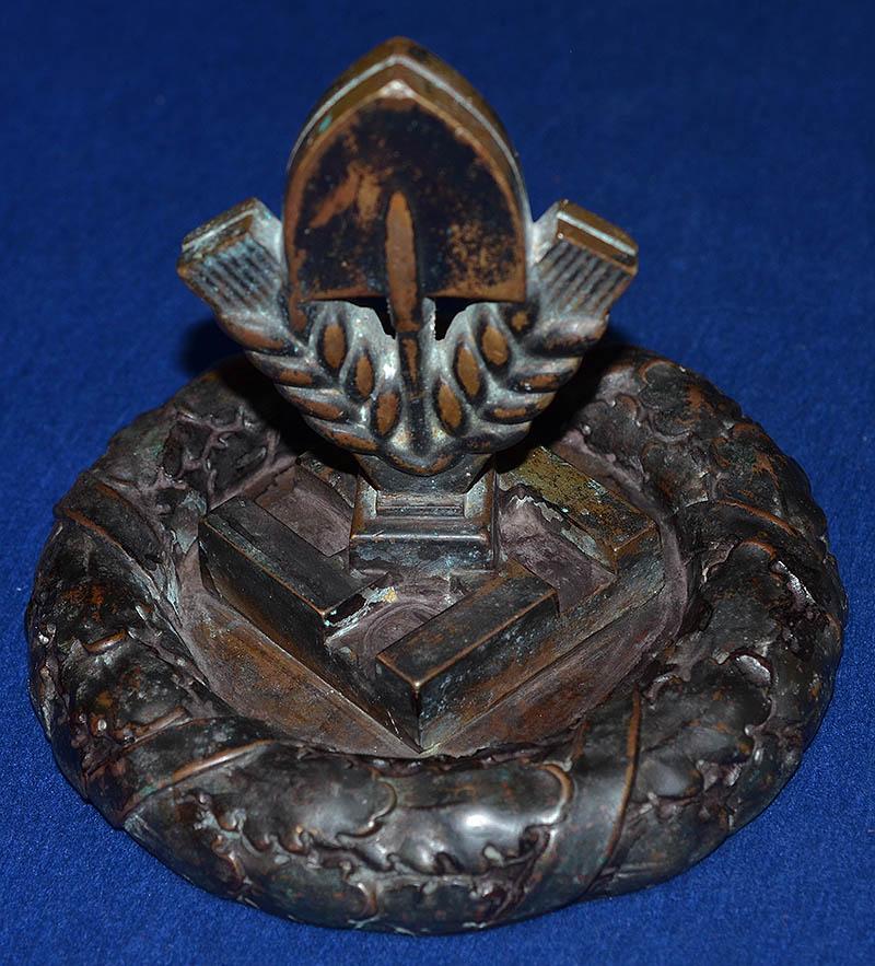 SUPERB RAD BRONZE SCULPTURE.