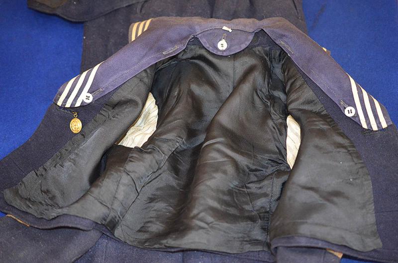 GERMAN 1930's CHILDS NAVAL UNIFORM WITH PHOTOGRAPH OF THE BOY WEARING THIS ACTUAL UNIFORM.