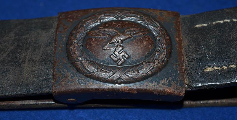 LUFTWAFFER ENLISTED MANS LEATHER BELT AND BUCKLE.