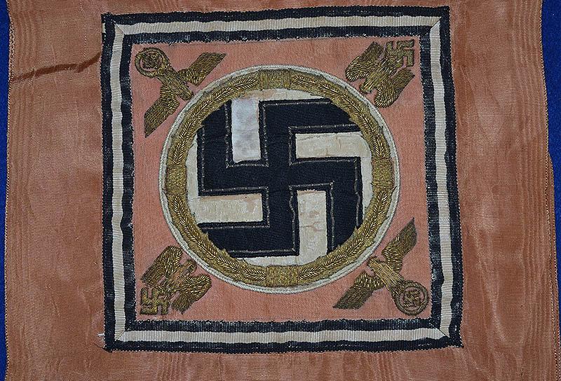 ADOLF HITLER BULLION FUHRER STANDARD,  WREATH RIBBON.