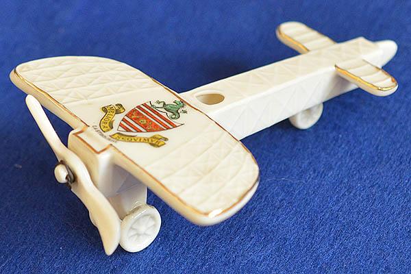 BRITISH WW1 CRESTED CHINA AIROPLANE.
