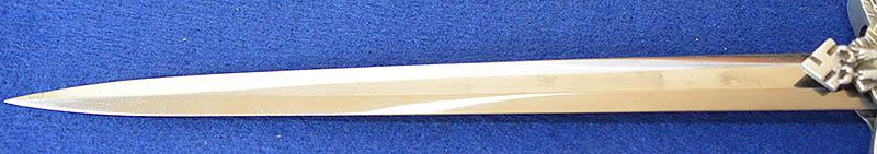 LUFTWAFFE 2ND MODEL DAGGER BY EICKHORN COMPLETE WITH STRAPS AND KNOT.