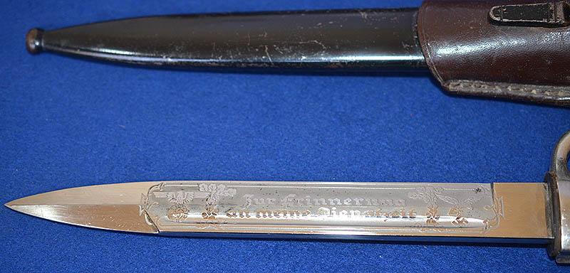 LUFTWAFE SHORT MODEL PARADE BAYONET BY SEILHEIMER COMPLETE WITH ENGRAVED BLADE AND BROWN LEATHER FROG.