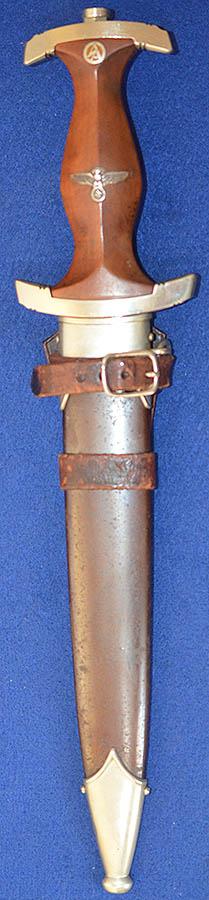 SA DAGGER 1933 MODEL BY WINGEN COMPLETE WITH RARE BROWN LEATHER FROG HANGER.