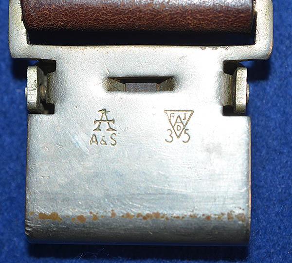 RAD OFFICERS DAGGER BELT LOOP.